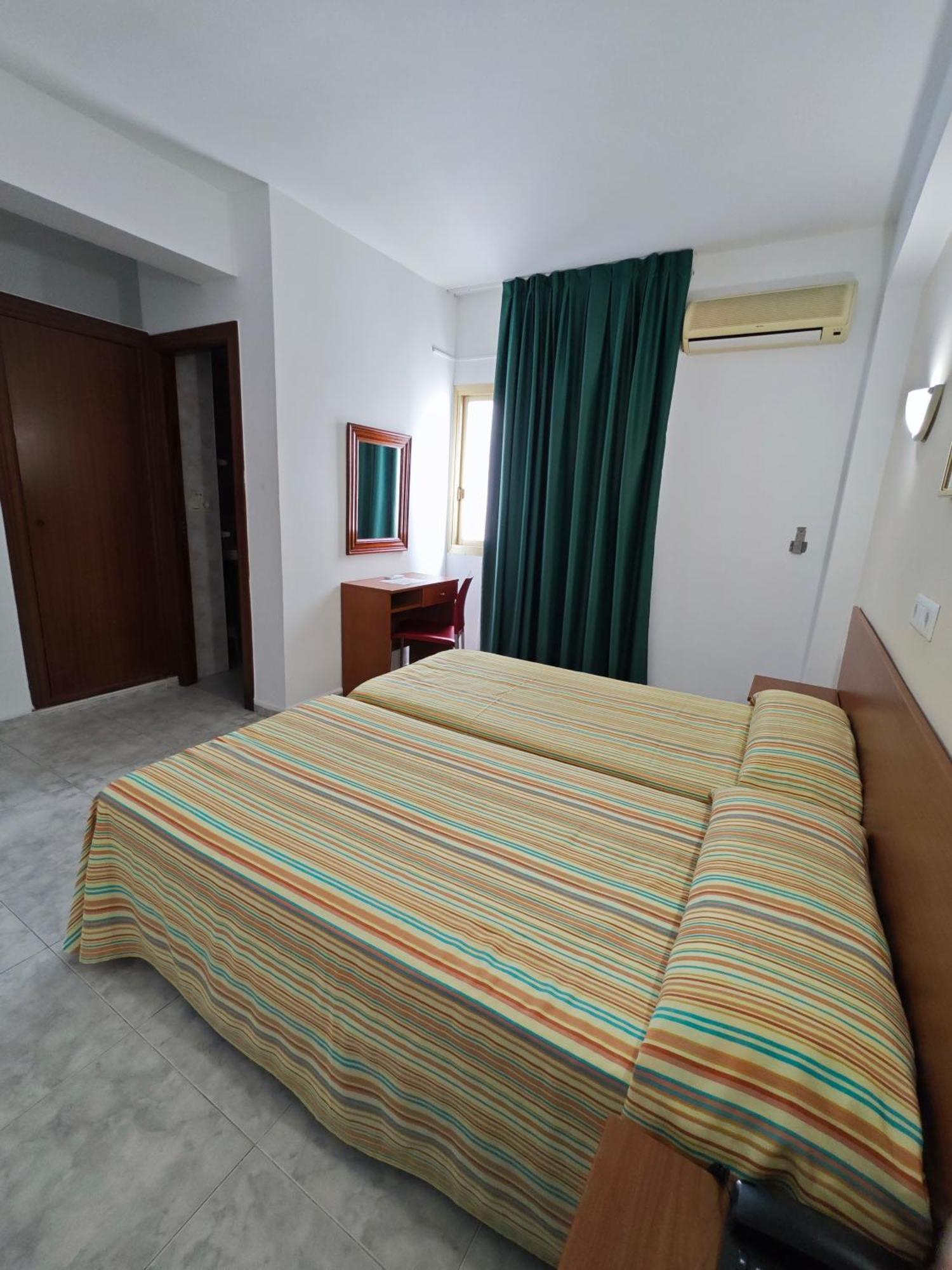 בנידורם Hotel Camposol מראה חיצוני תמונה